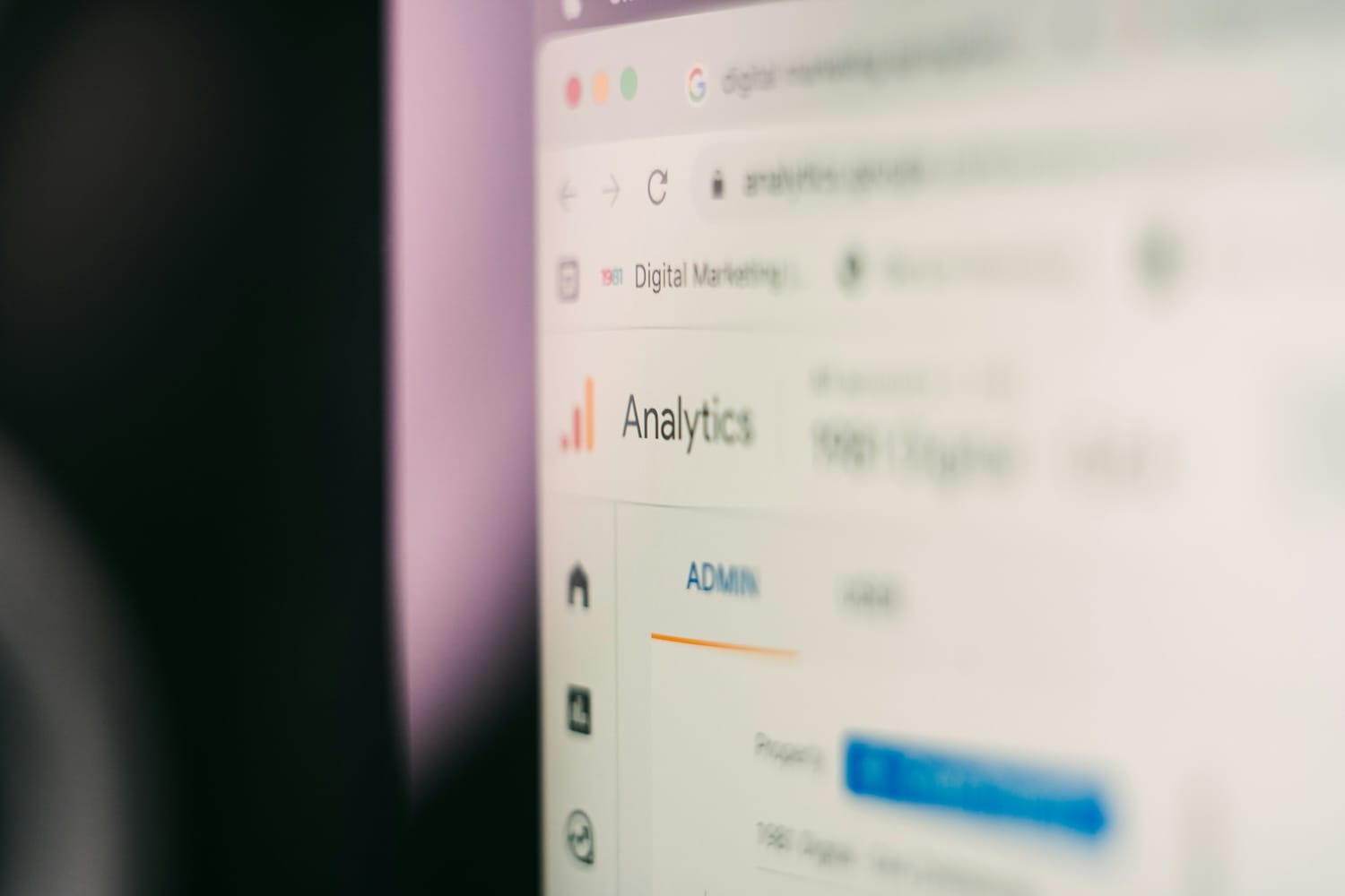 Bilde av en skjerm som er uklar med Google analytics